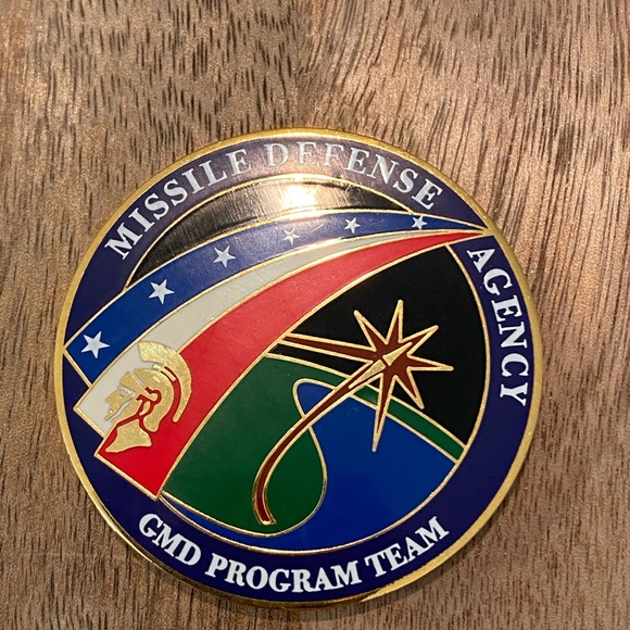 Missile Defense Agency and Columbia Heroes Pins - Picture 3 of 7